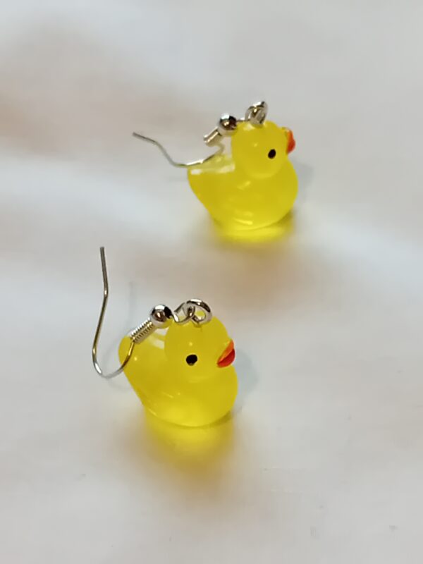Rubber duck earrings (in 6 colours)