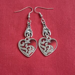 Red & Silver Gothic Heart Pendant Earring