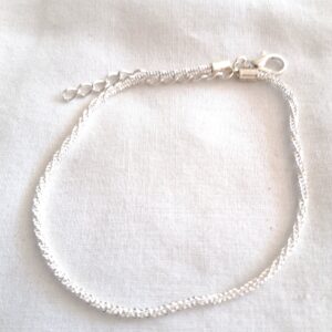 Elegant Silver Coloured Chain Bracelet