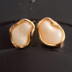 Vintage‑Style Irregular White & Gold Earrings | Elegant Modern Retro Jewellery