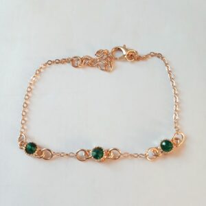 Gold Coloured Chain Bracelet with Emerald‑Like Circular Stones | Elegant Green Jewellery