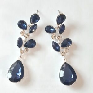 Vintage style hanging blue jewelled earrings