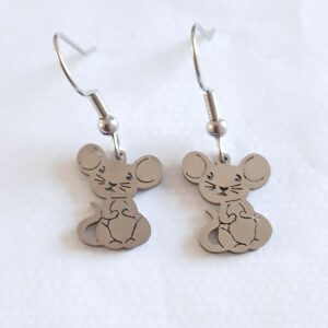 Charming silver coloured hanging mice mouse earrings